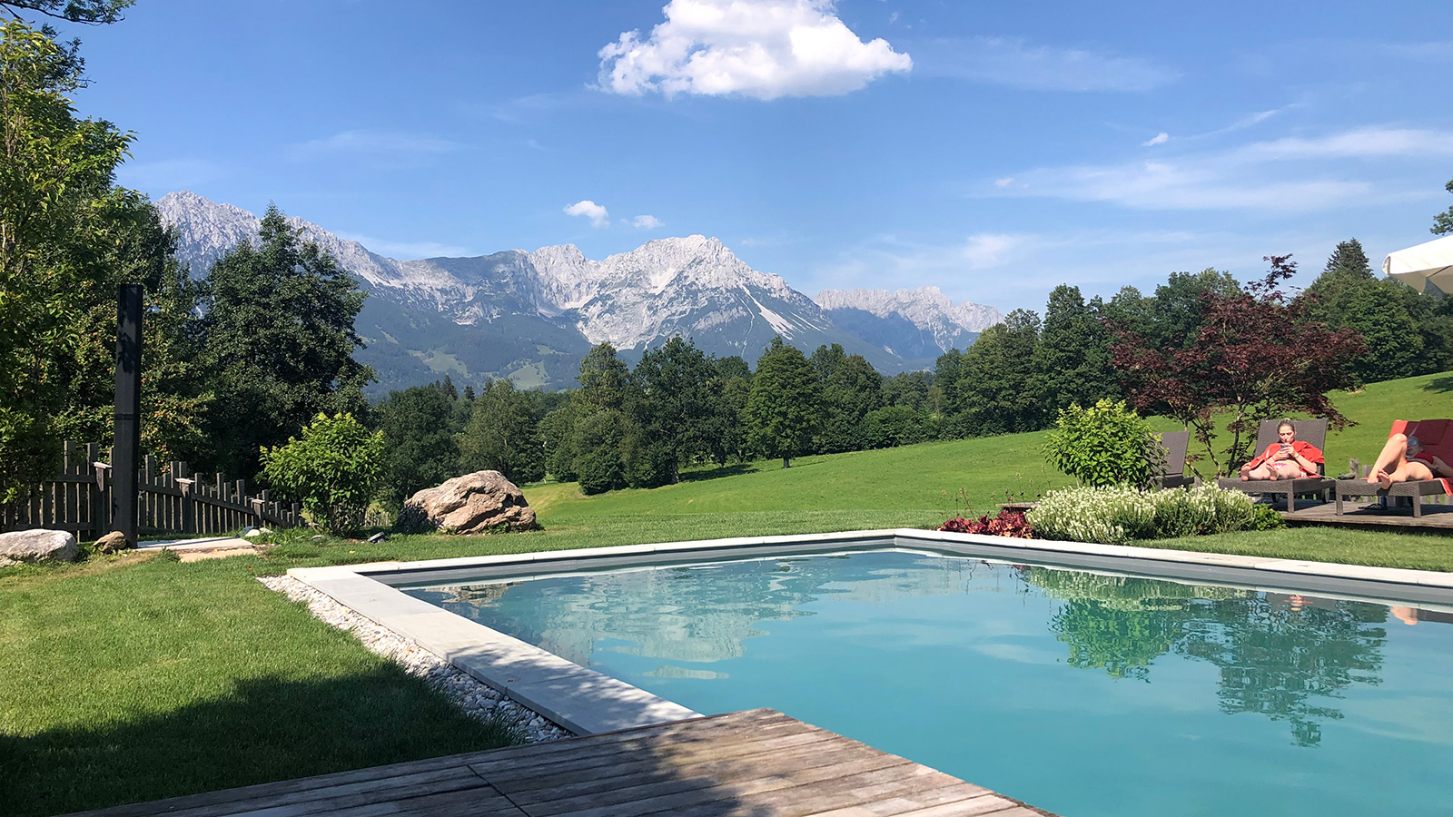 Ferienhaus mit Pool mit Blick auf Wilden Kaiser